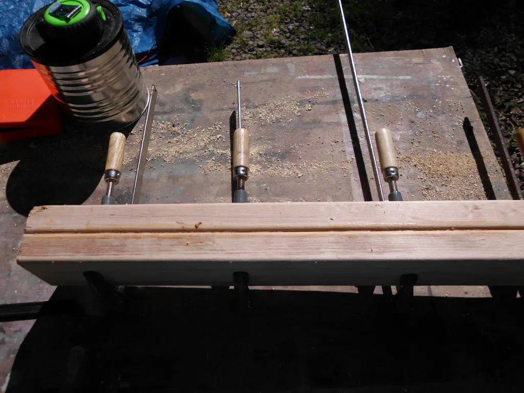how to build table legs or posts from 2x4s SANY0545