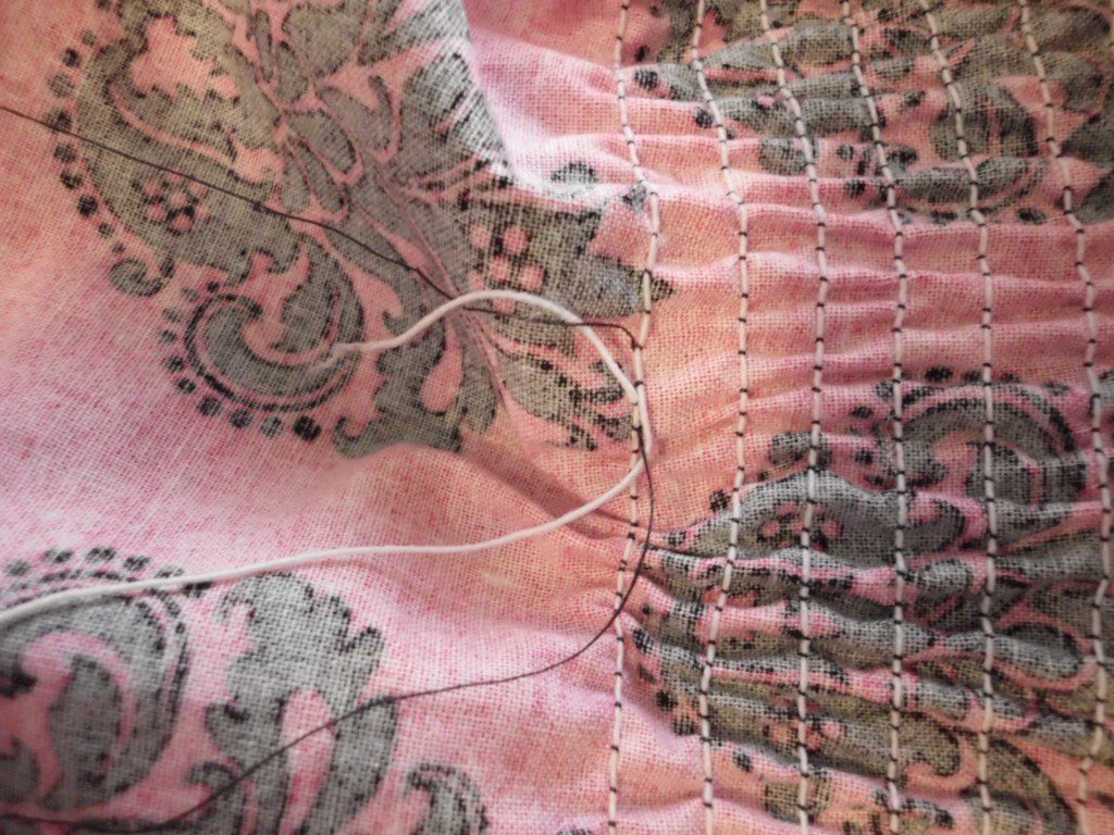 How to Use Elastic Thread to Make Smocked Fabric SANY0772
