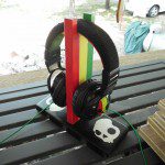 DIY headphone stand
