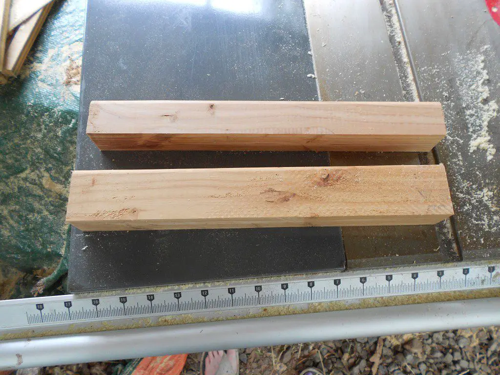 How To Cut a 2x4 In Half comparing pieces