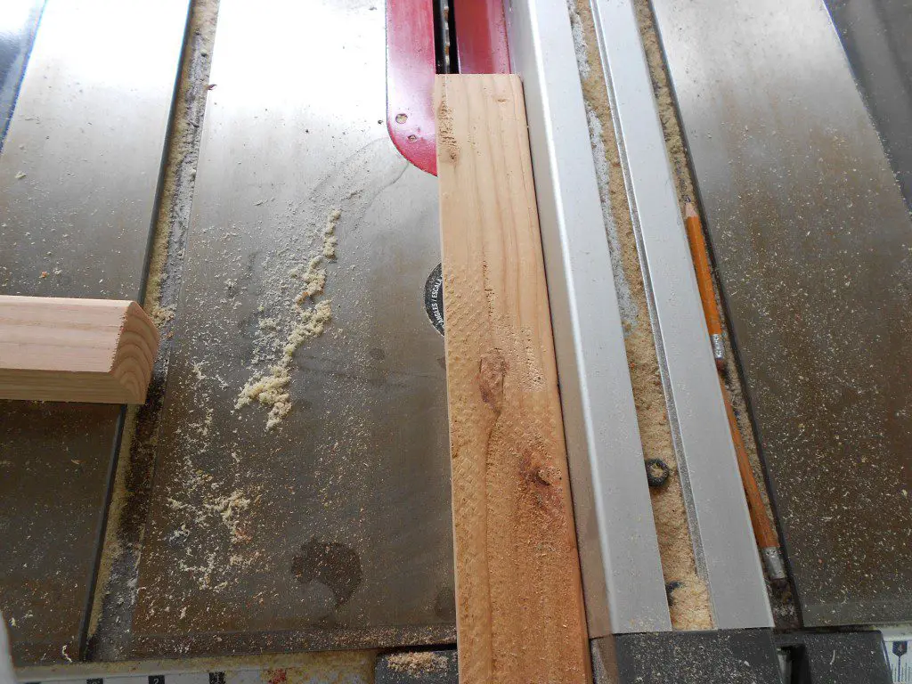 How To Cut a 2x4 In Half 7