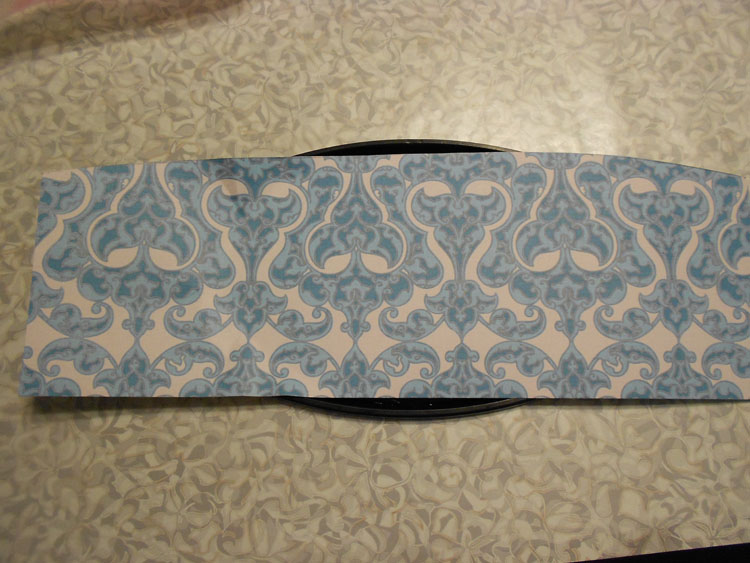 Recycle a Container and Make It Pretty cut paper to fit top