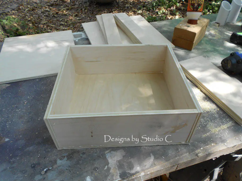 How to Build Wooden Boxes for Storage 5