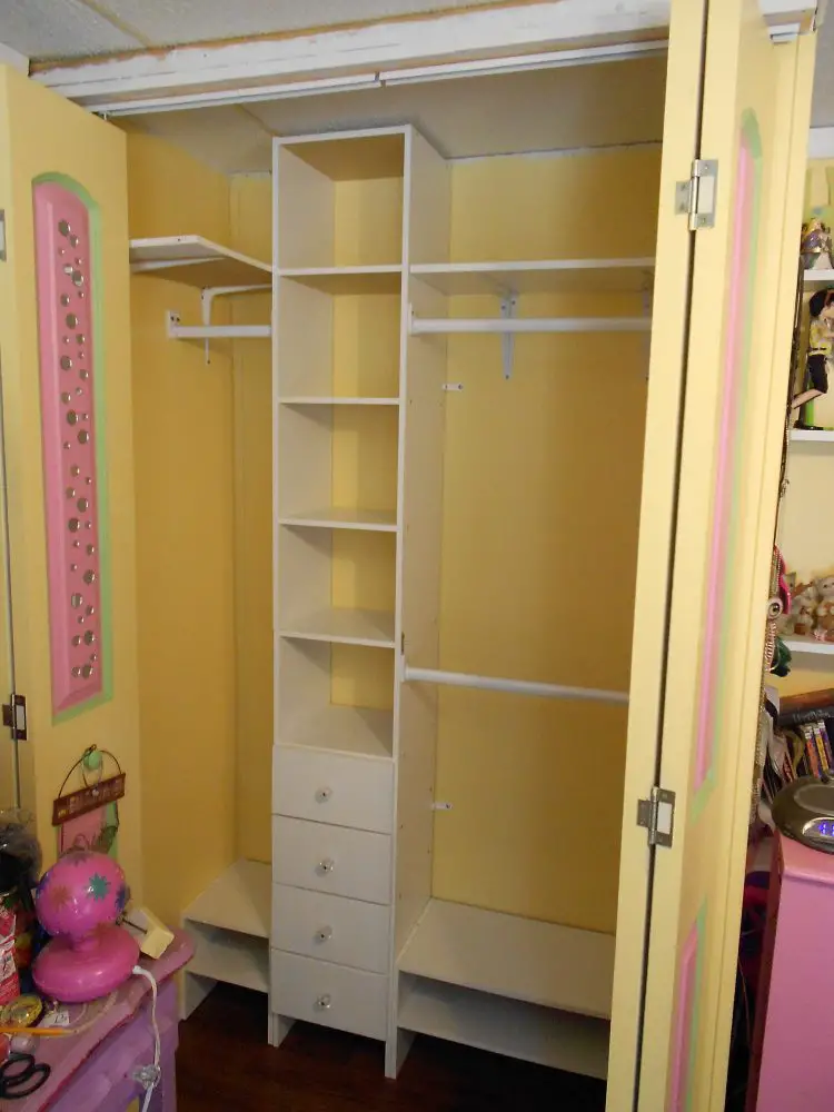 Teen Bedroom Makeover closet organizer