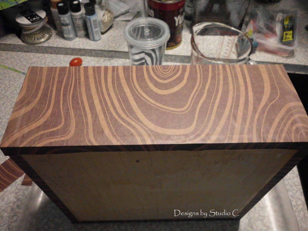 How to Build Wooden Boxes for Storage 14