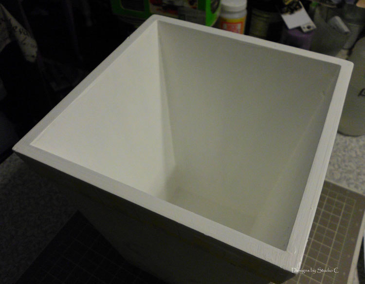 How to Give an Old Wastebasket a Makeover spray paint the inside