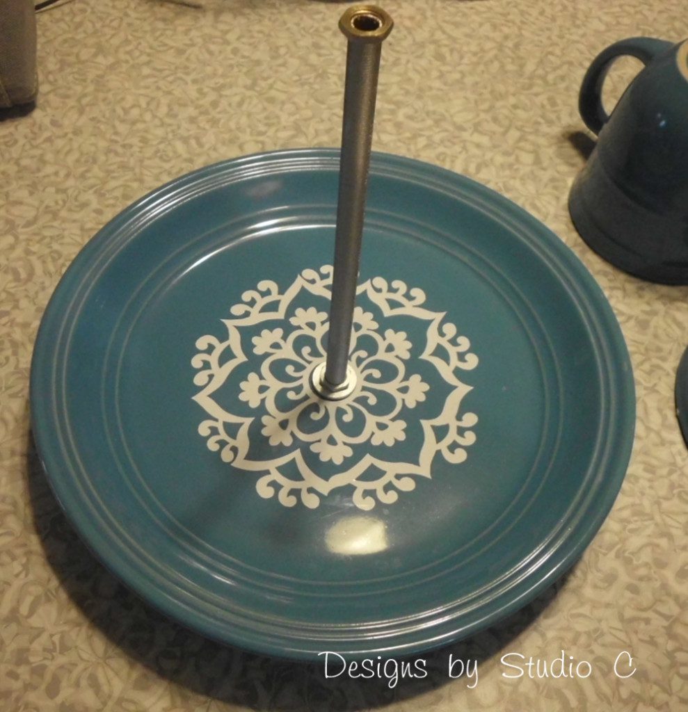How to Make a Jewelry & Makeup Holder with Dinnerware SANY1982