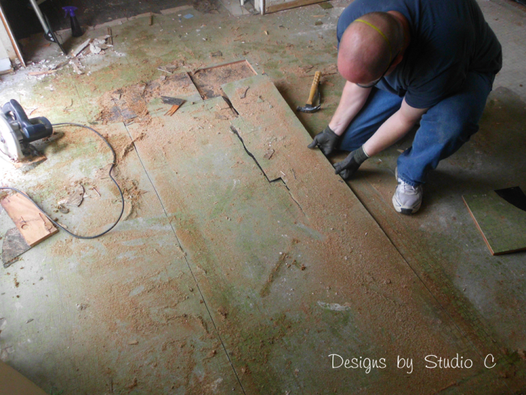 how to remove a subfloor removing part of the subfloor