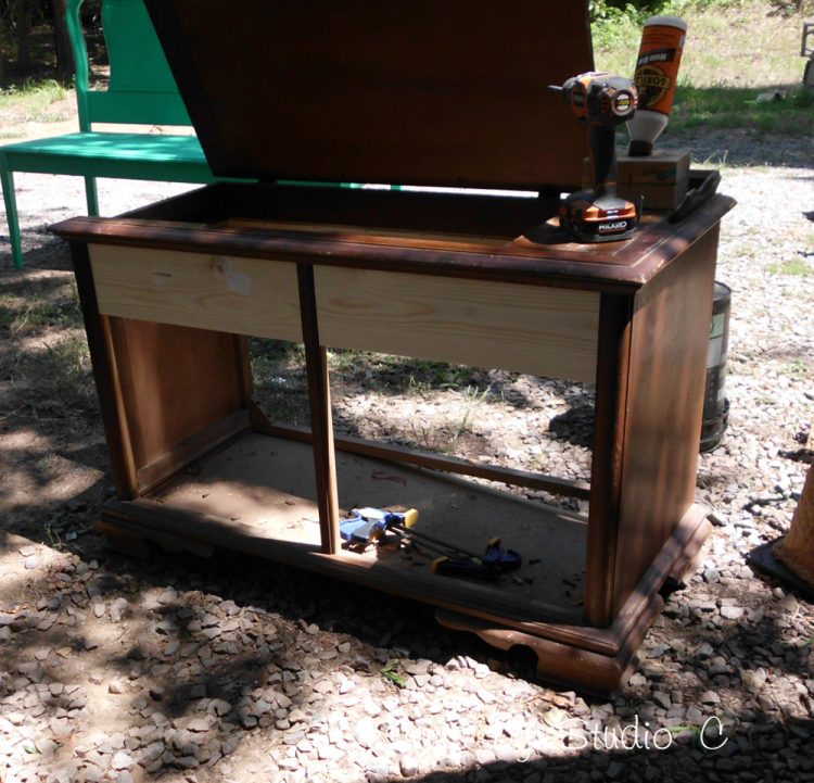 how to turn a console stereo into a liquor cabinet SANY2378