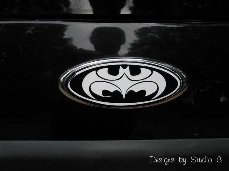 trailer frame painting spray paint _ the reason it is The Batcar