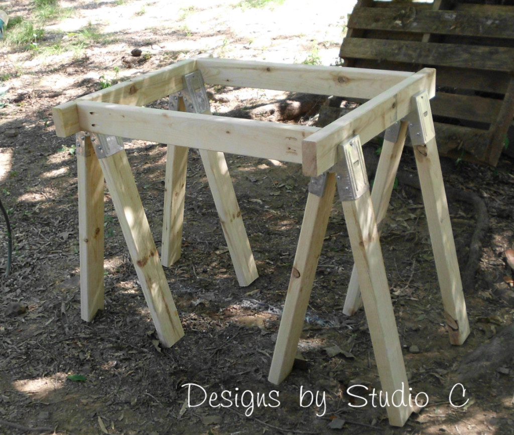 build sawhorse table bracket