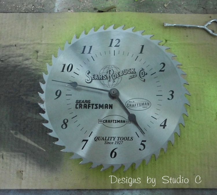 make saw blade clock old