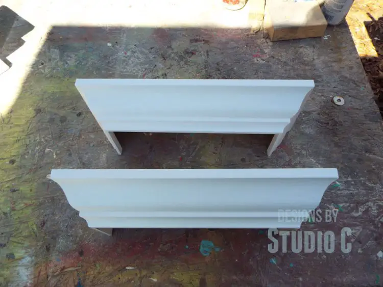 build a ledge shelf with crown molding DSCF1211