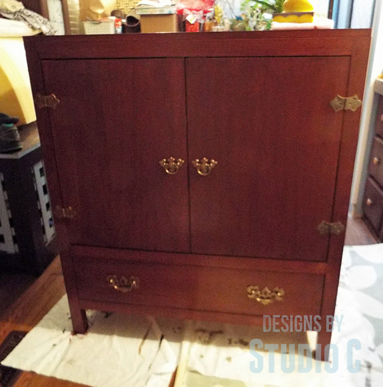 Staining-Wood-Colored-Stain-Mahogany-Cabinet