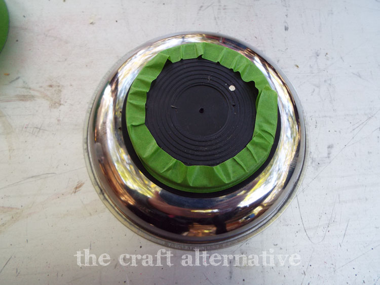 magnetic pin bowl taping off the base