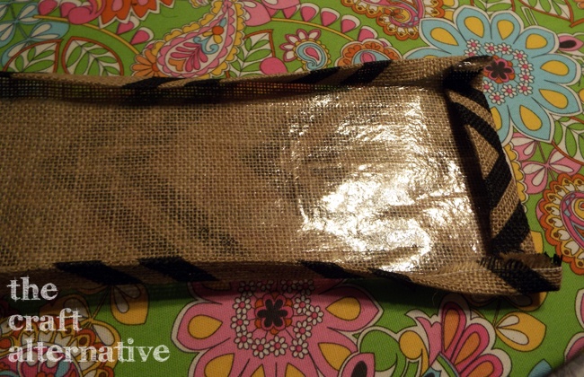 How to Make a Lined Burlap Lunch Bag_Gusset Piece