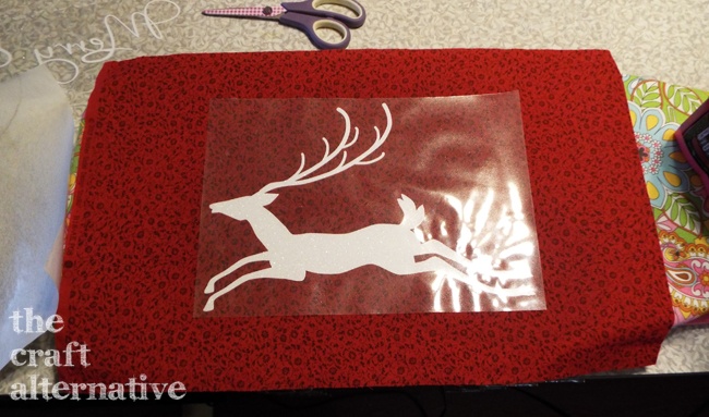 Easy to Make Holiday Pillow Covers_Transfer