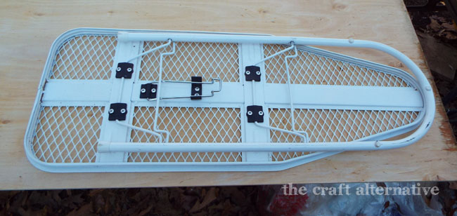 How to Make a Cover for a Travel Ironing Board_Plywood