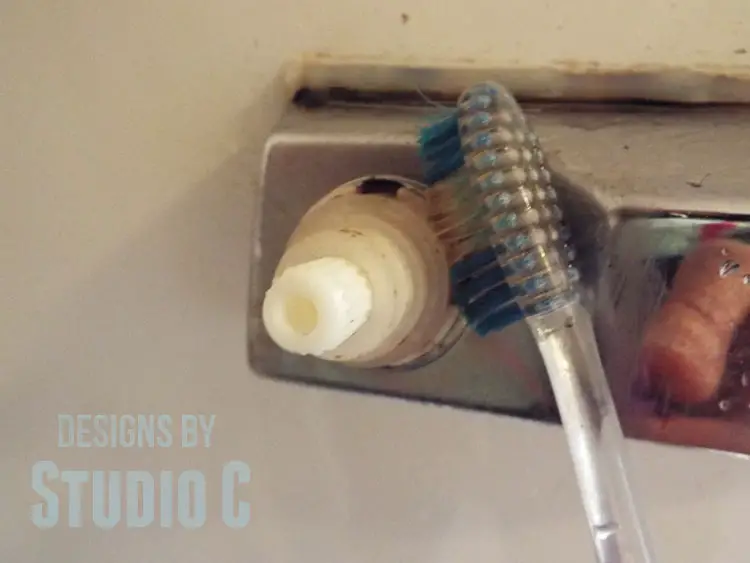 How to Change a Faucet Handle_Cleaning