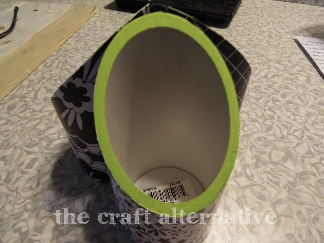 Desk Organizer Made with PVC Pipe and Paper_Paint
