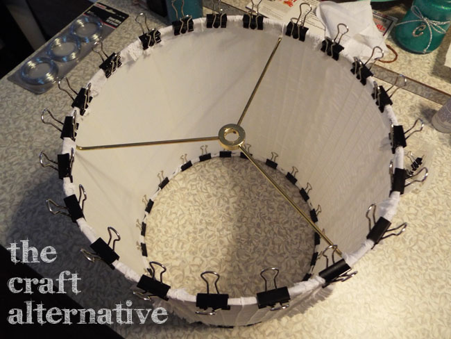 How to Make a Lamp Shade_Clips Top