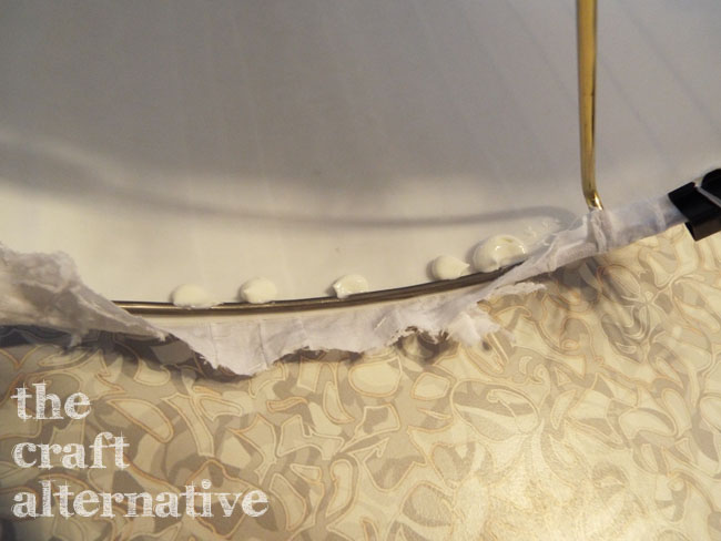 How to Make a Lamp Shade_Glue