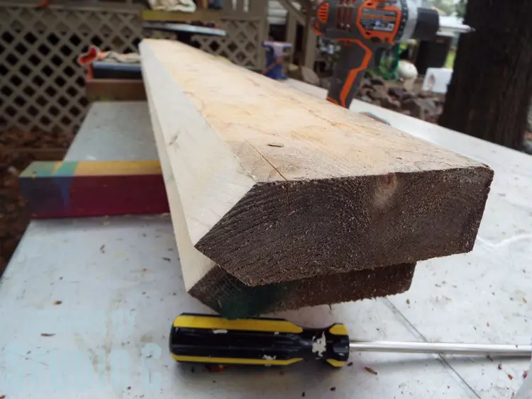 How to Cut Wood Legs with a Template_Bevel Profile