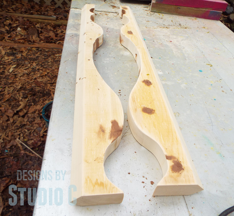 How to Cut Wood Legs with a Template_Filler