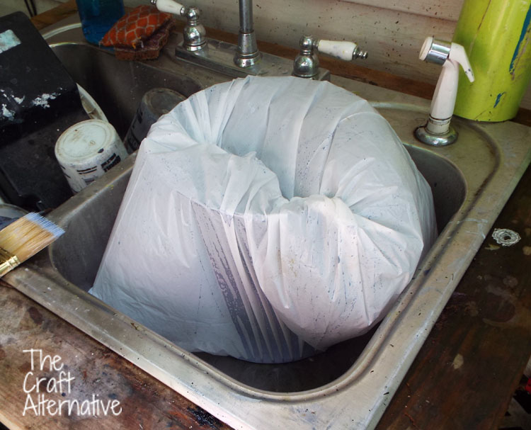How to Dye a Lamp Shade_Plastic