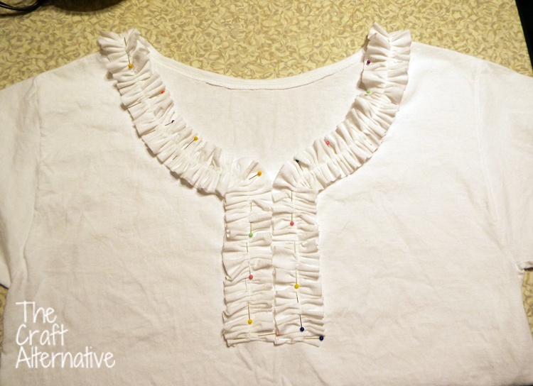 T-Shirt with Ruffles and Tie Dye_Ruffles