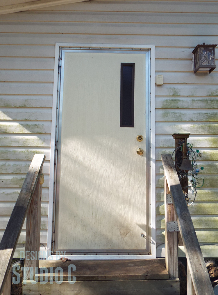 Install a Glass Panel in a Mobile Home Door_Before