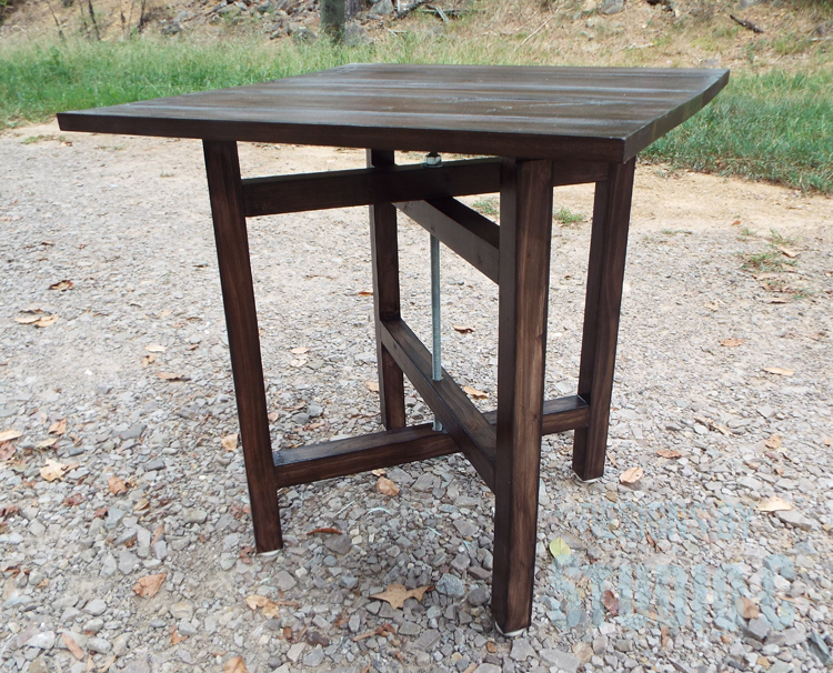 DIY Plans to Build a Cross-Leg End Table_Front View