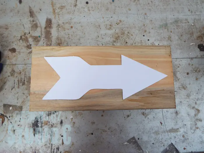 DIY Wood Arrow Candleholder-Template