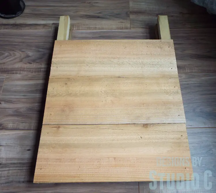 DIY Furniture Plans to Build a Cedar Fence Picket Planter Box - Secure Sides to Legs