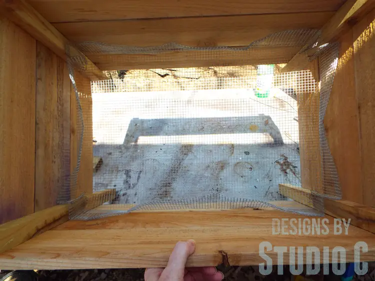 DIY Furniture Plans to Build a Cedar Fence Picket Planter Box - Hardware Cloth Basket