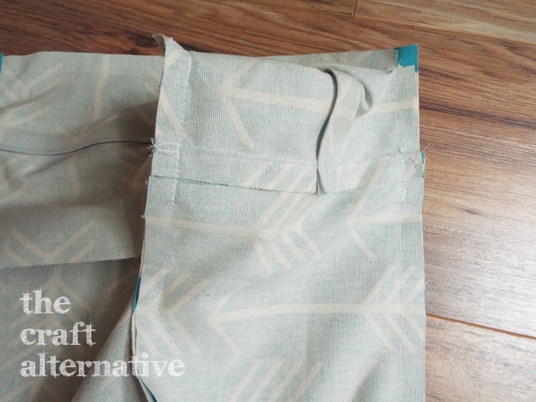 easy to make bolster pillow for yoga - clipped corner