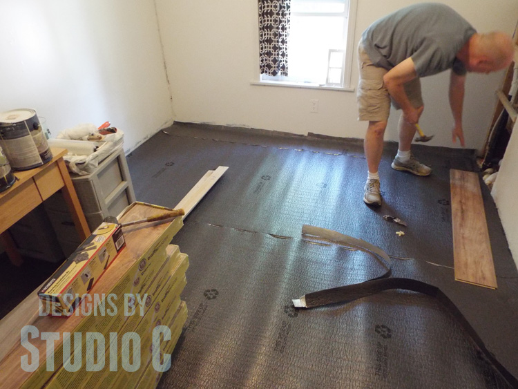 A Few Tips When Installing laminate Flooring - Tag Team