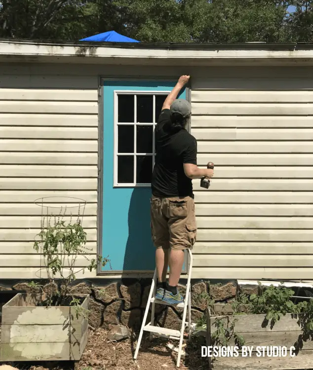 installing exterior door