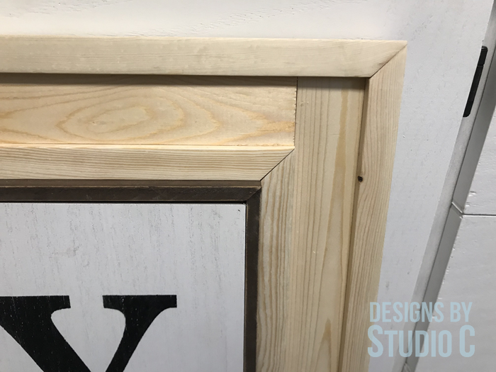 DIY sliding door spice cabinet_frame closeup