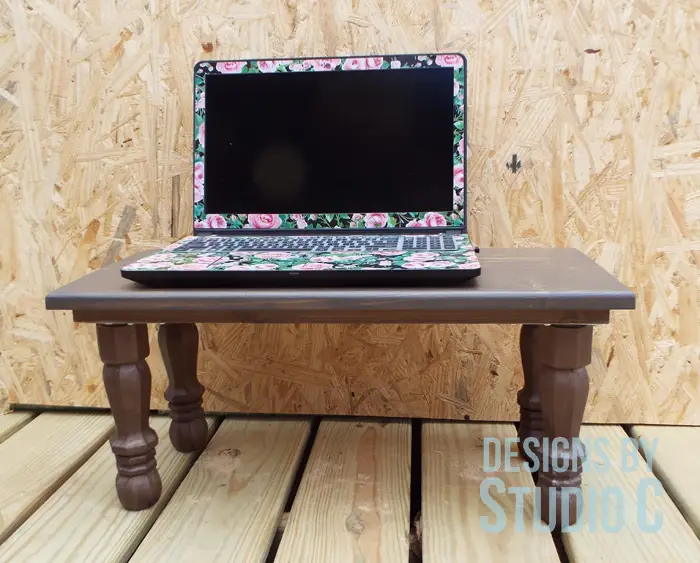 DIY Plans to Build a Laptop Table_Computer Open