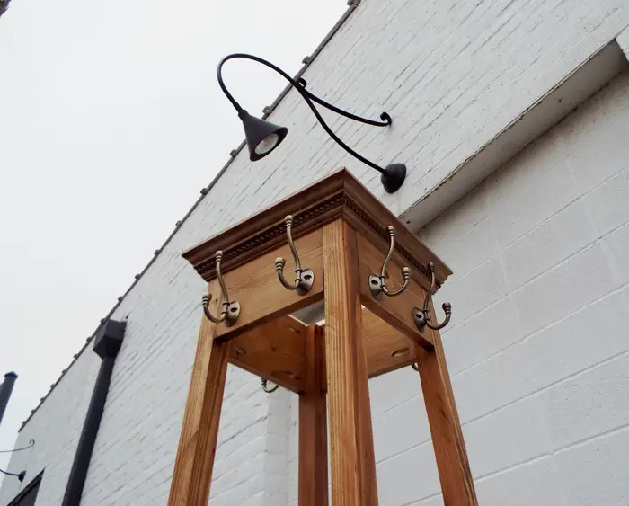 DIY Furniture Plans to Build a Livingston Coat Rack_Upper View