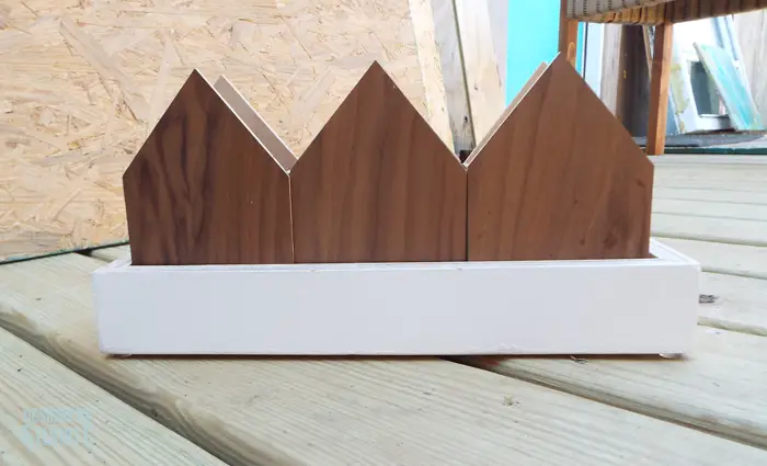  DIY Build Small House Planters with a Matching Tray_Completed