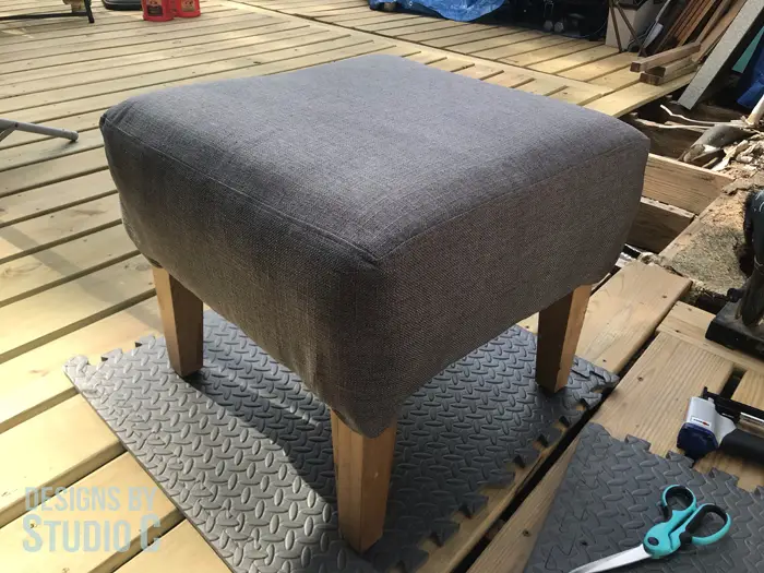 DIY Furniture Plans to Build an Upholstered Ottoman_Upholstered