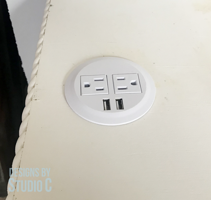 How to Install an Outlet on the Top of a Desk or a Table_Outlet