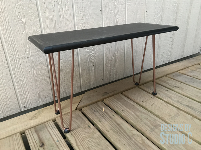 DIY-bench-using-a-stair-tread-hairpin-legs