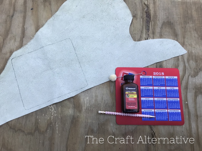 diy-stenciled-leather-mouse-pad-supplies