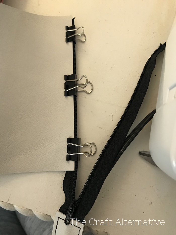 easy-sew-diy-leather-pouch-zipper