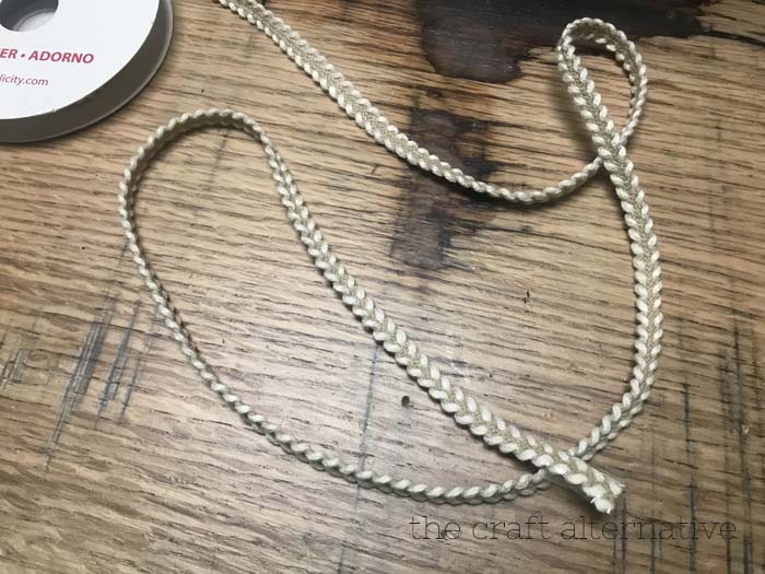add decorative trim shoes spool