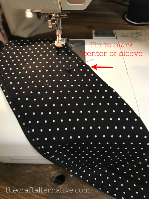 adding flirty sleeves to a t-shirt basting stitches