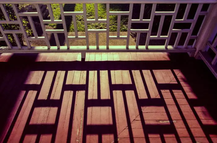 affordable deck railing ideas geometric design
